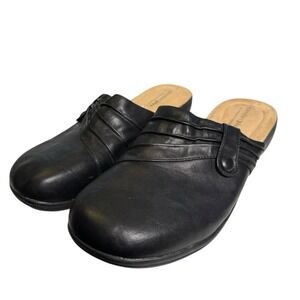 Comfort Plus by Predictions Womens Black Slip On Button Shoes Size 9